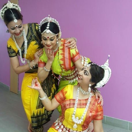 ENAKSHI SINHA ODDISSI ENSEMBLE